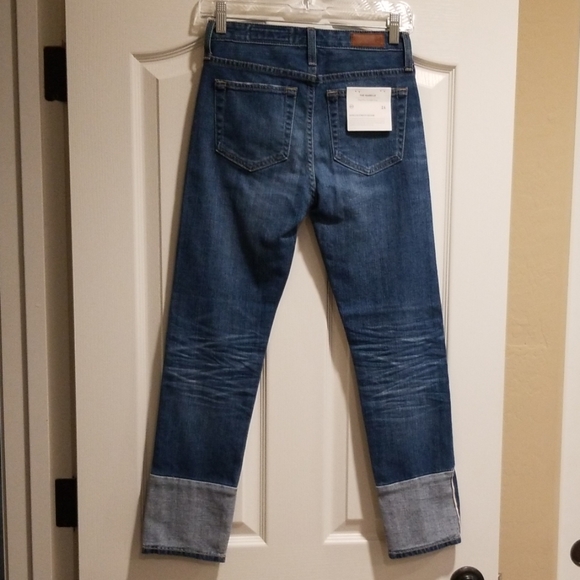 AG The Isabell high rise straight crop with wide cuff - Picture 3 of 5